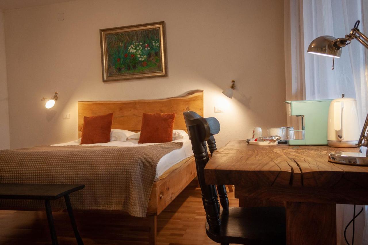Elma Guesthouse Alba Iulia Buitenkant foto