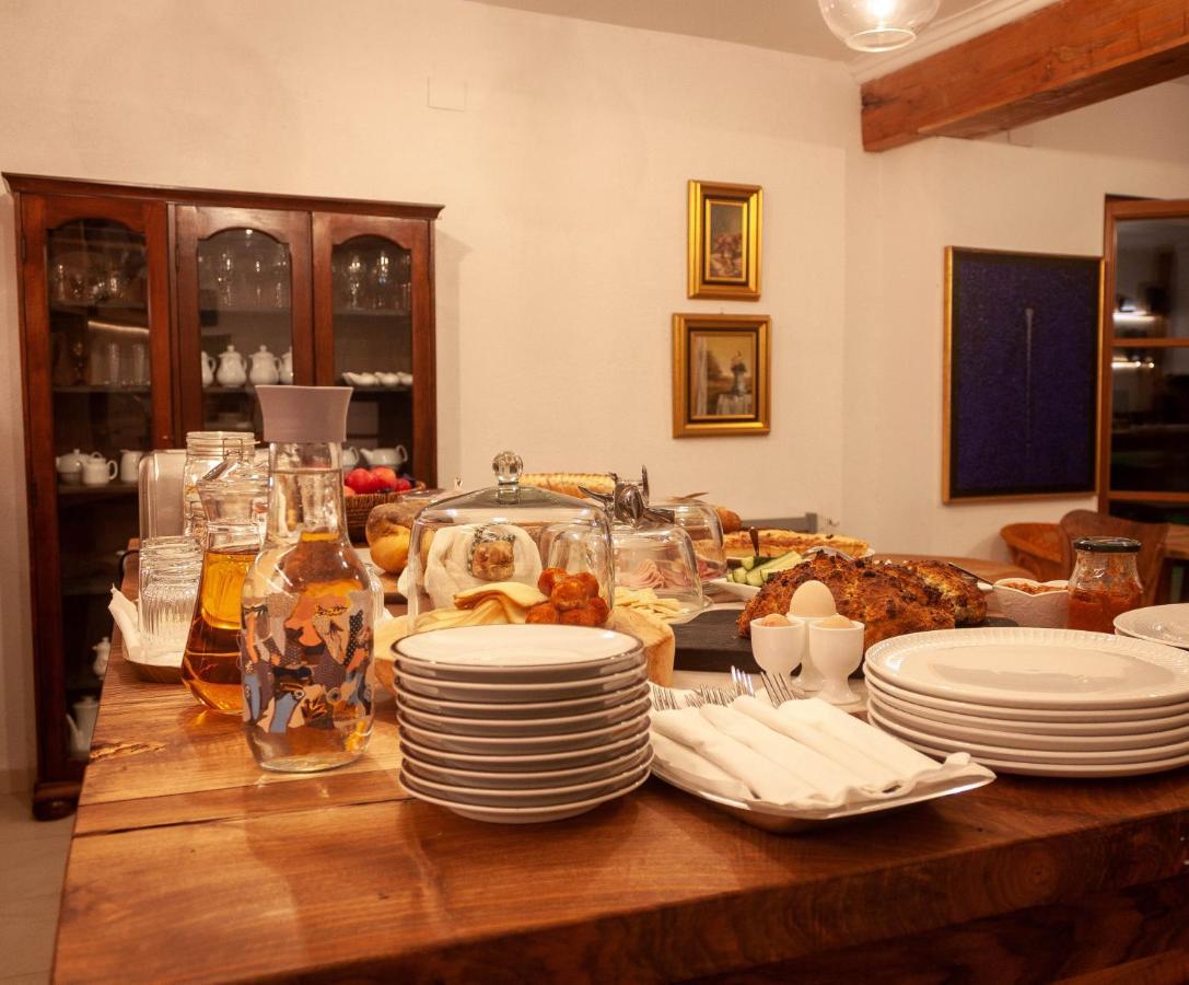 Elma Guesthouse Alba Iulia Buitenkant foto