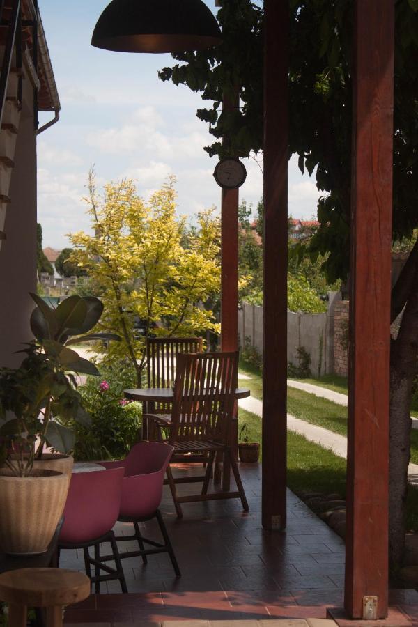 Elma Guesthouse Alba Iulia Buitenkant foto